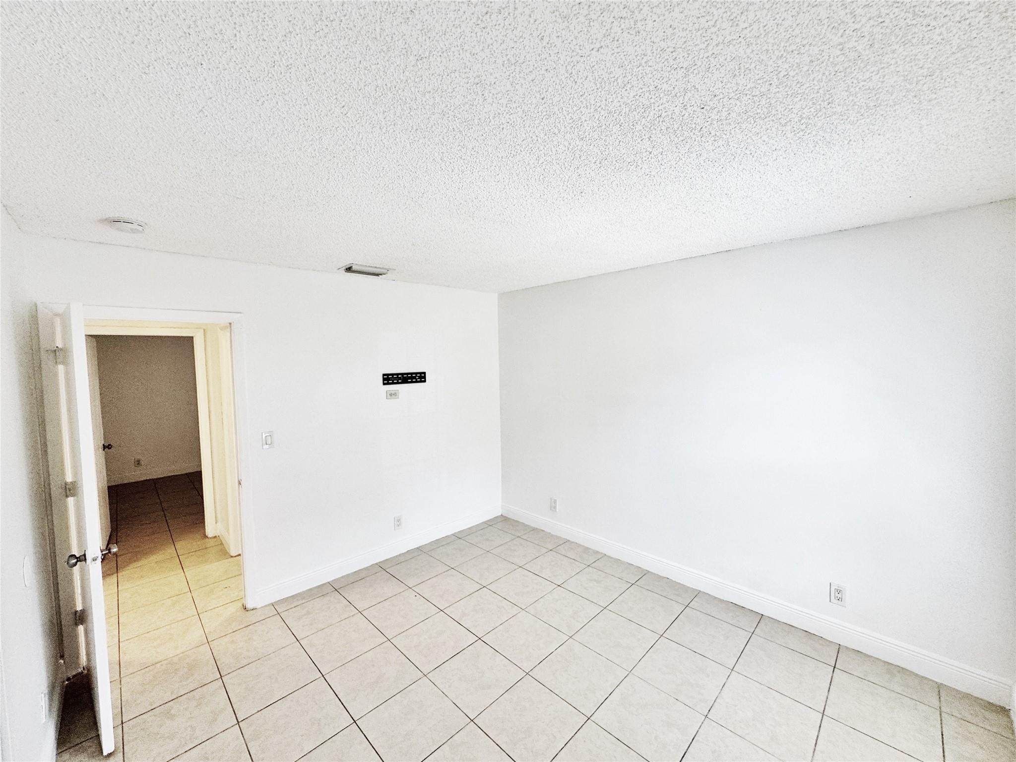 Tuskegee Park 3-9 B - Residential Lease