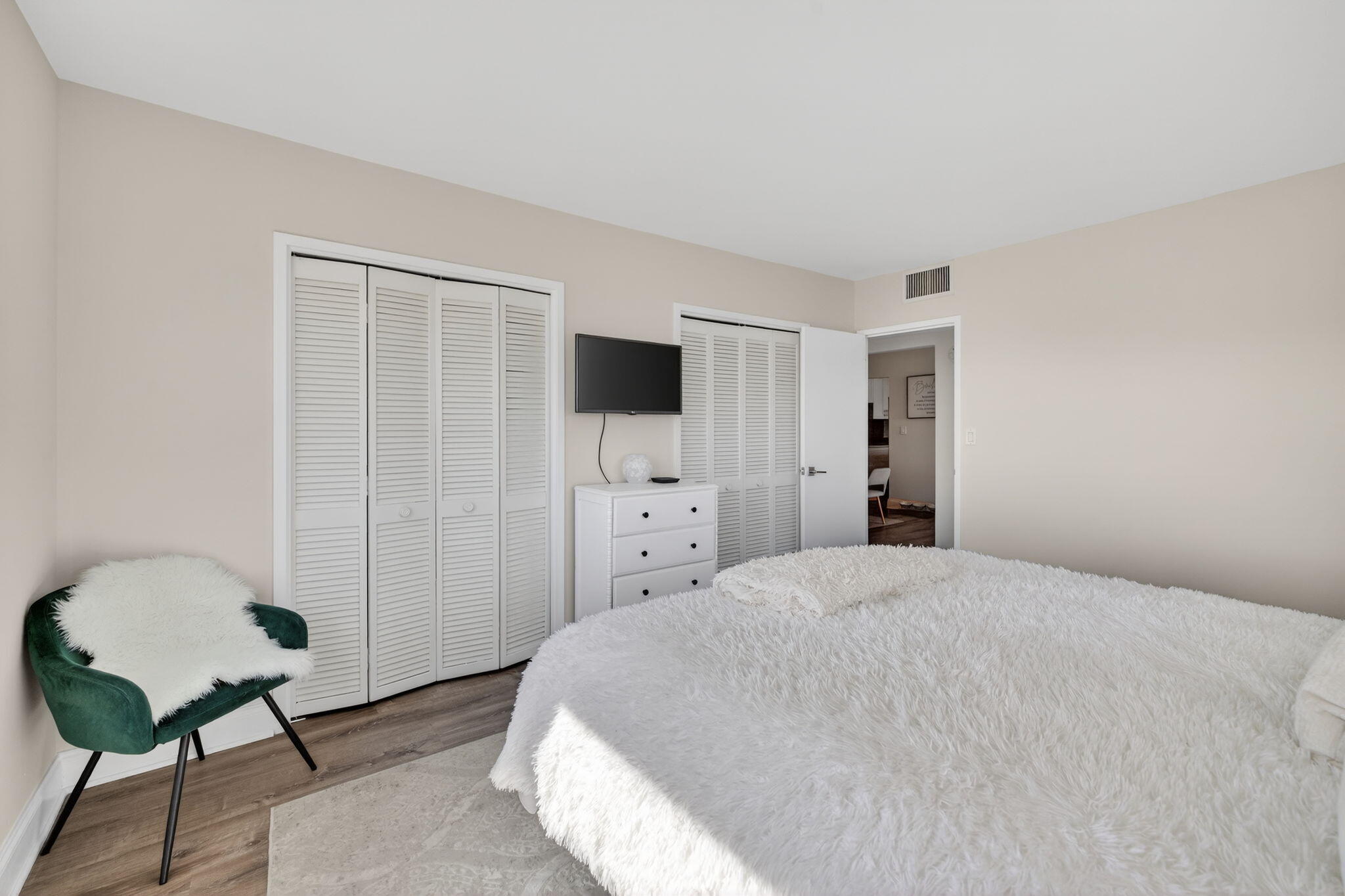 HORIZON HOUSE CONDO - Residential Lease