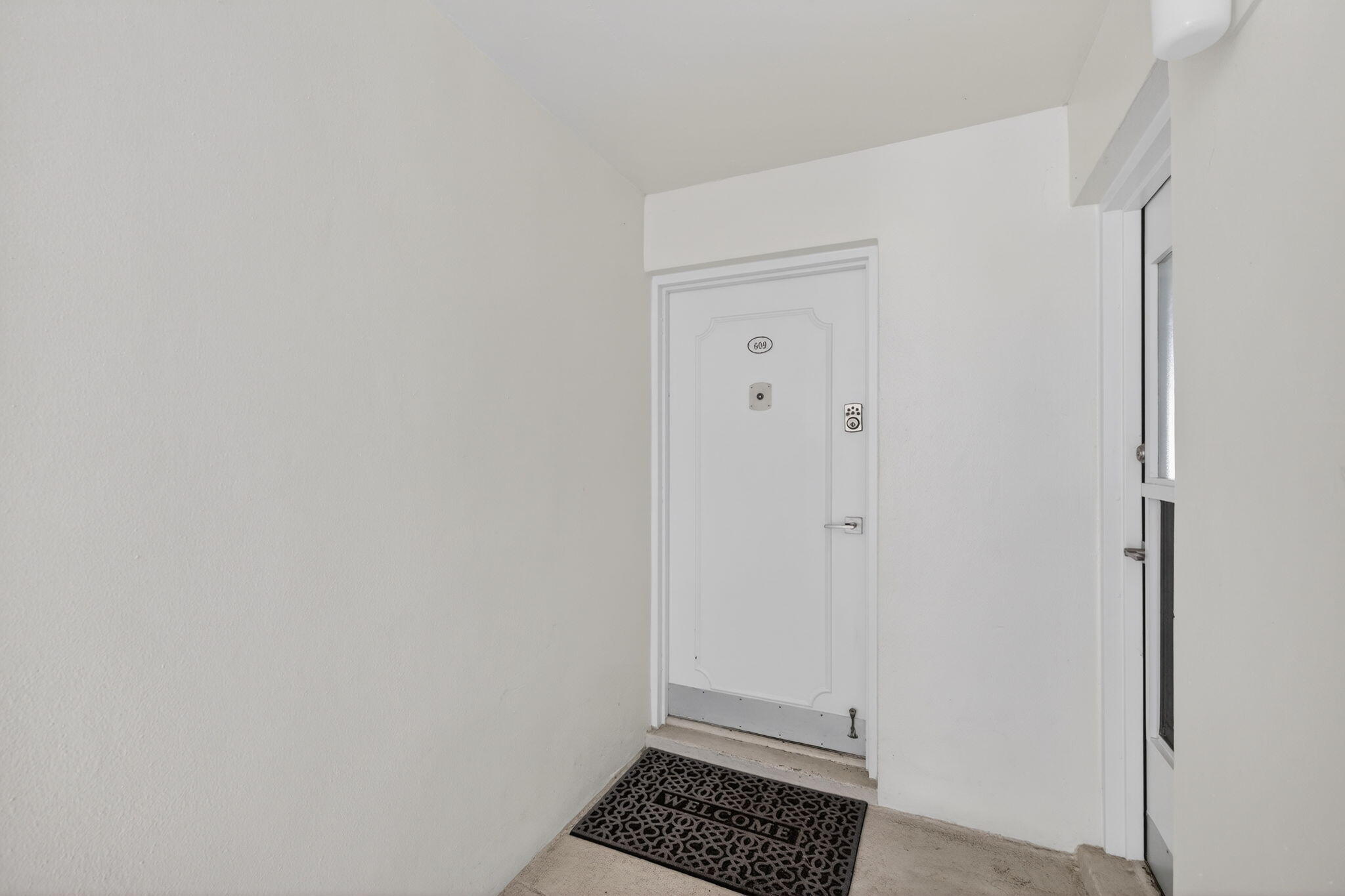 HORIZON HOUSE CONDO - Residential Lease