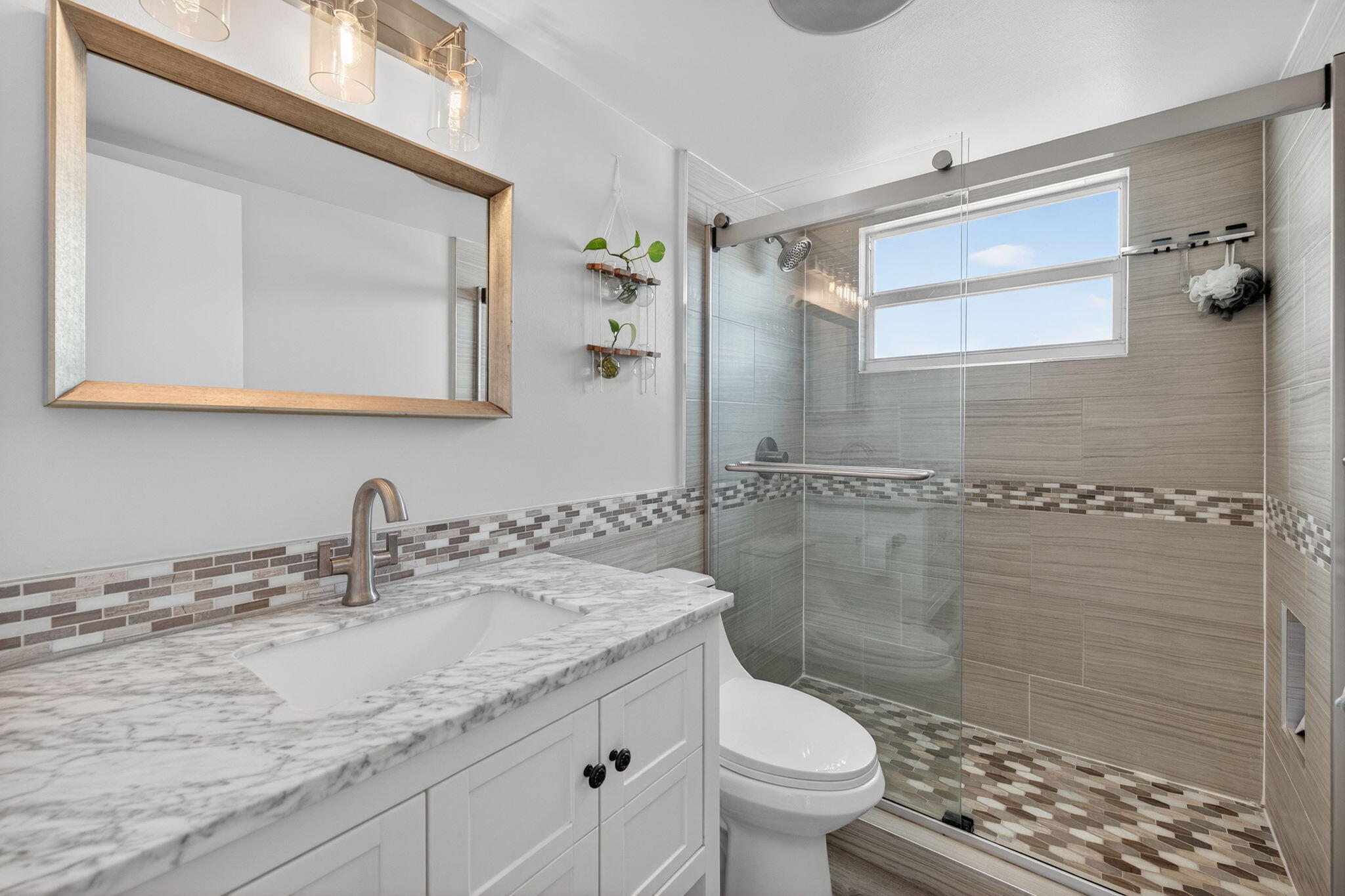 HORIZON HOUSE CONDO - Residential Lease