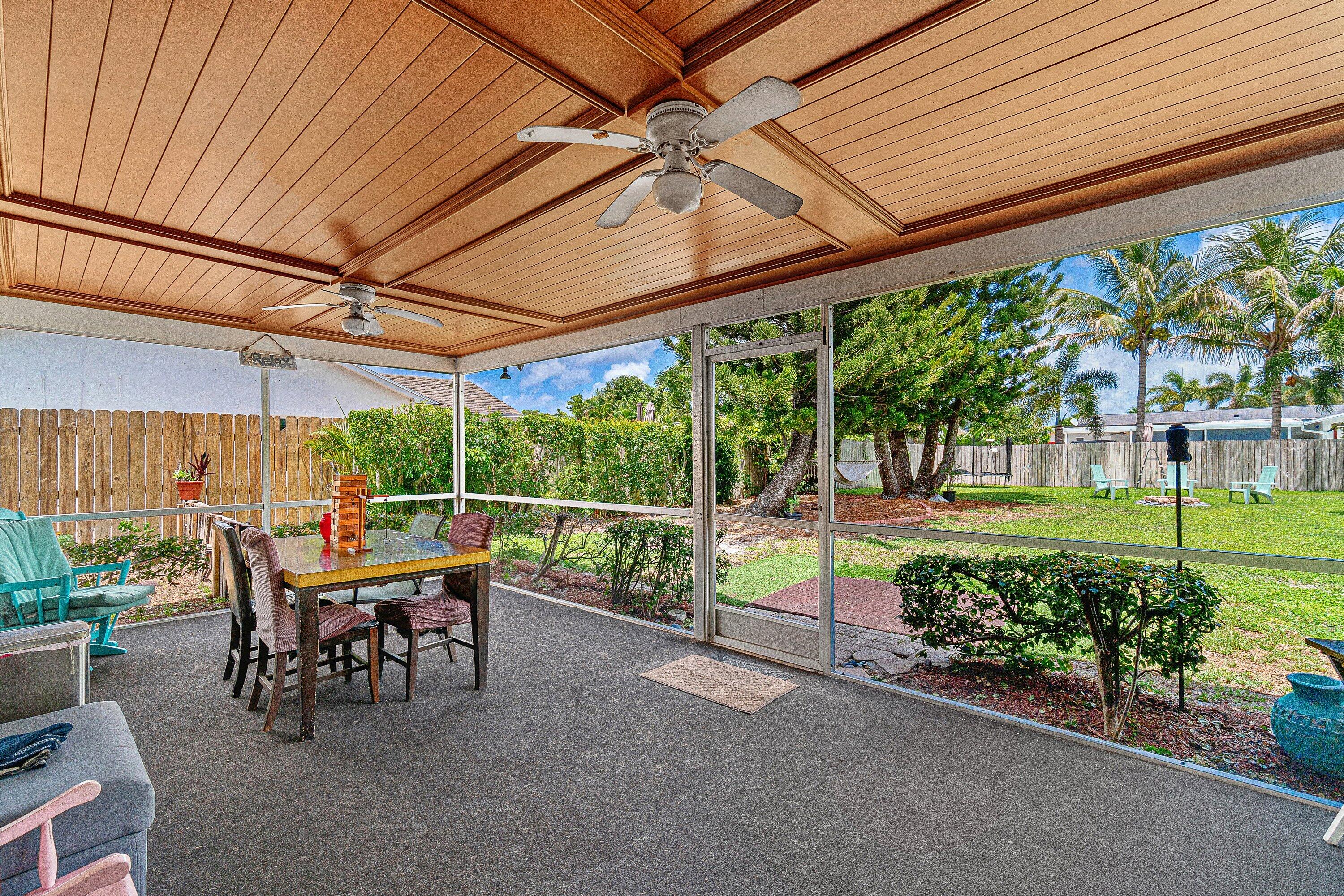 348 Sandpiper Avenue