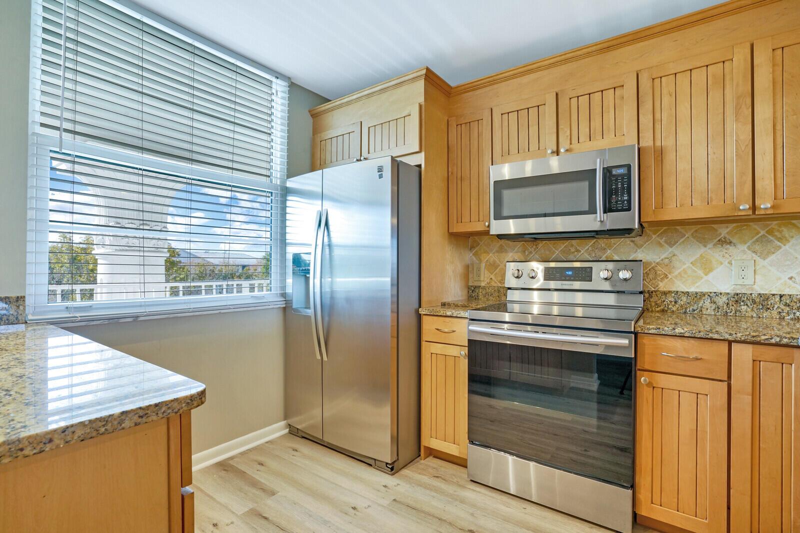 WHITEHALL CONDO OF THE LA - Commercial Sale