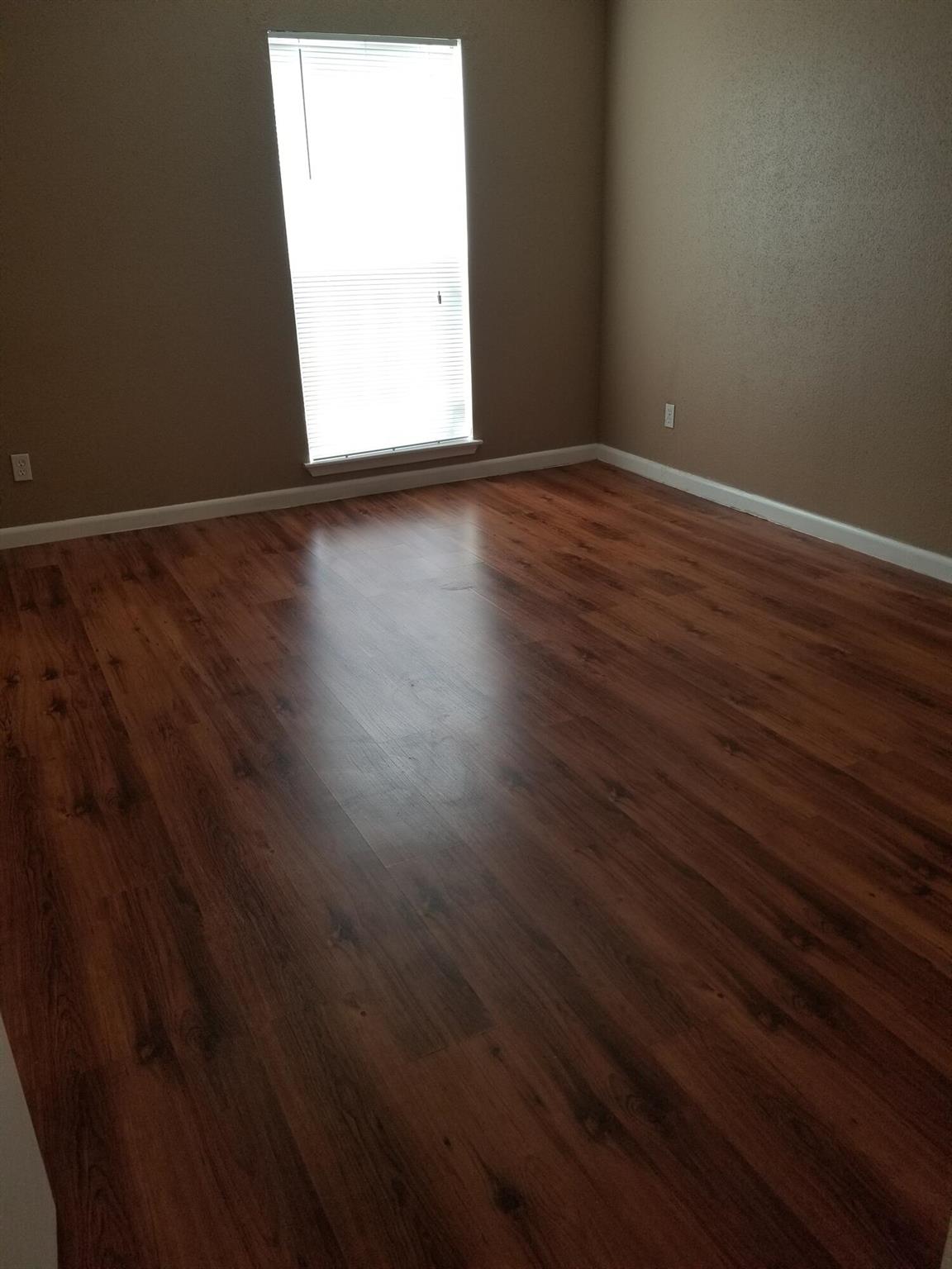 SAVANNAH AT RIVERSIDE CONDO - Residential Lease