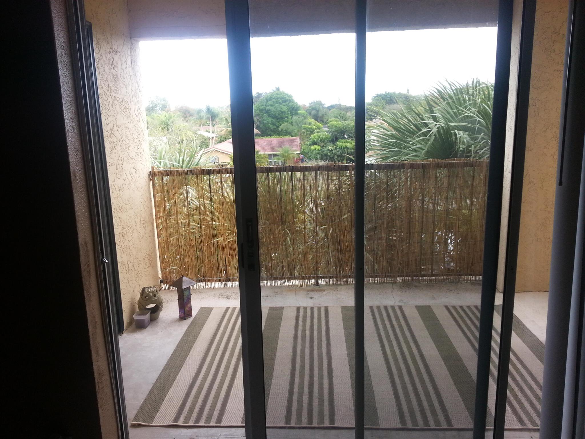 SAVANNAH AT RIVERSIDE CONDO - Residential Lease