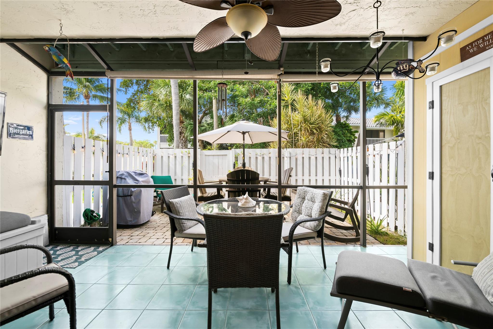 WATERSEDGE - Residential