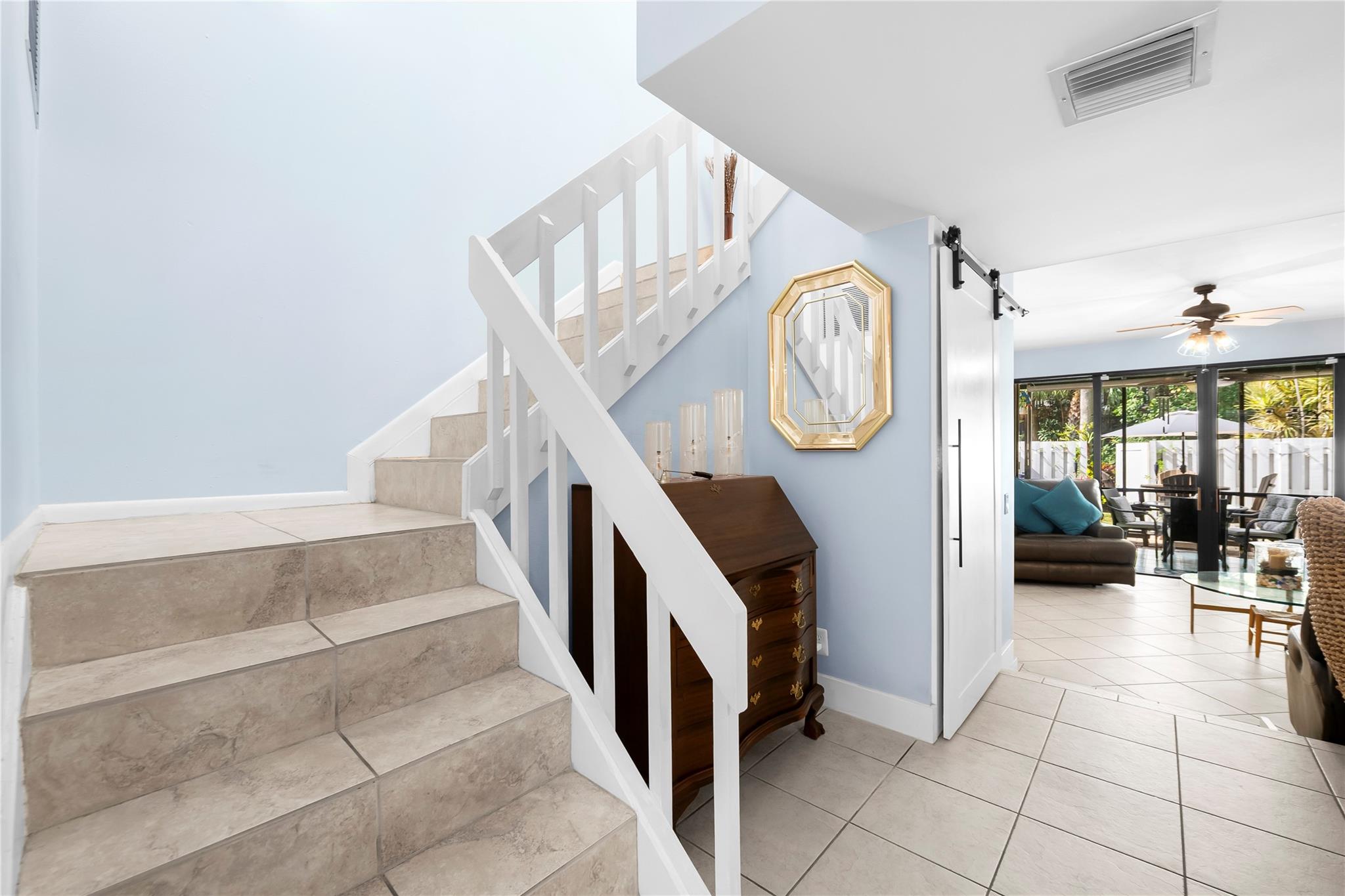 WATERSEDGE - Residential