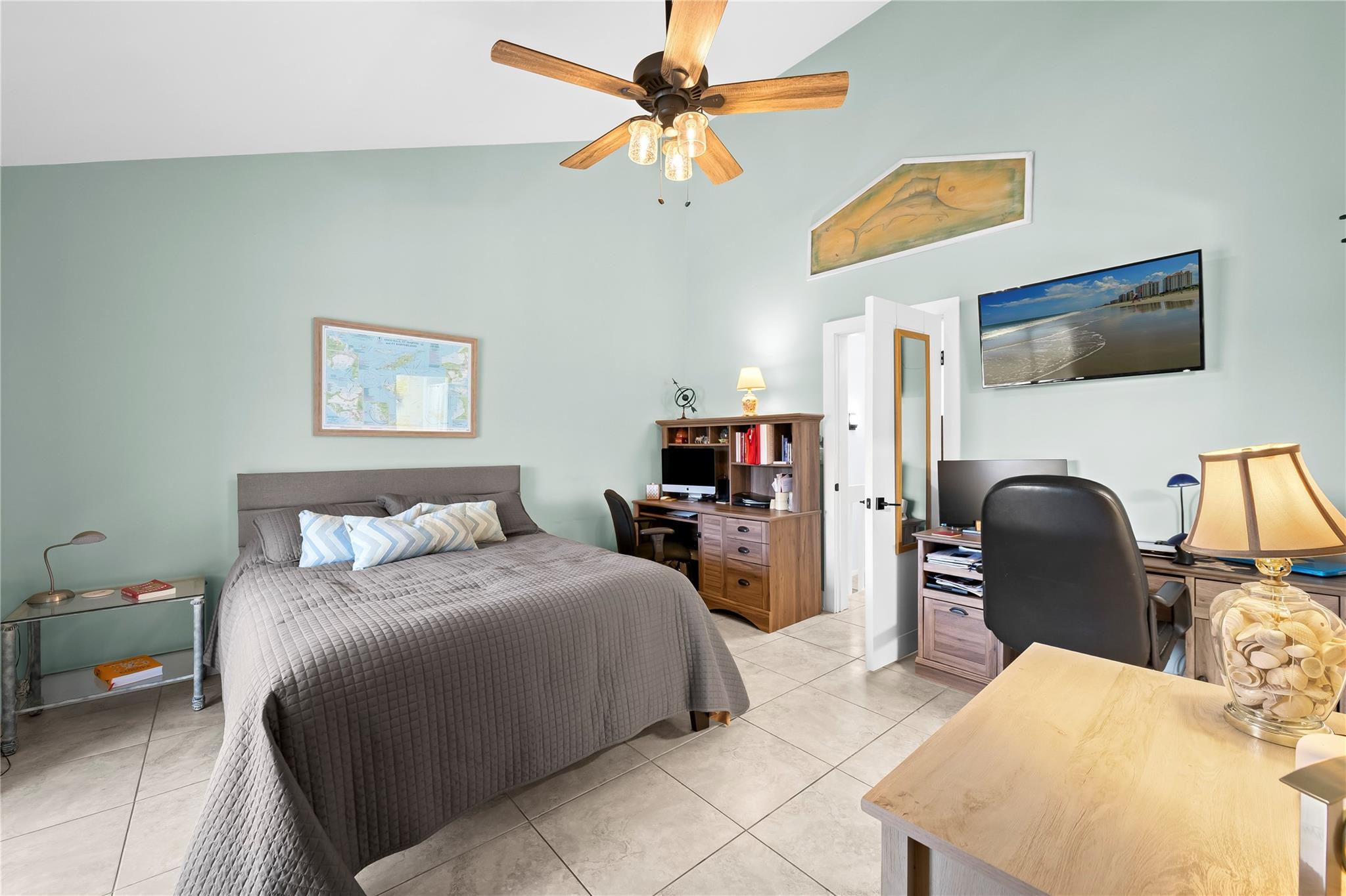 WATERSEDGE - Residential