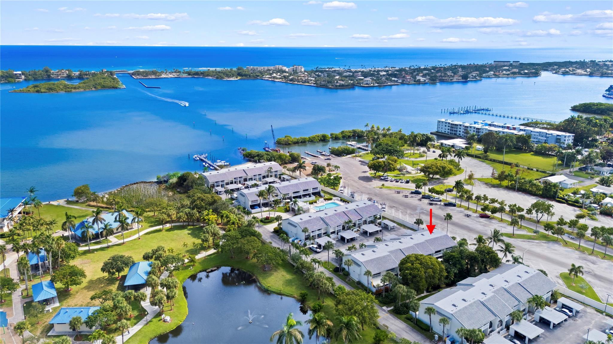 WATERSEDGE - Residential