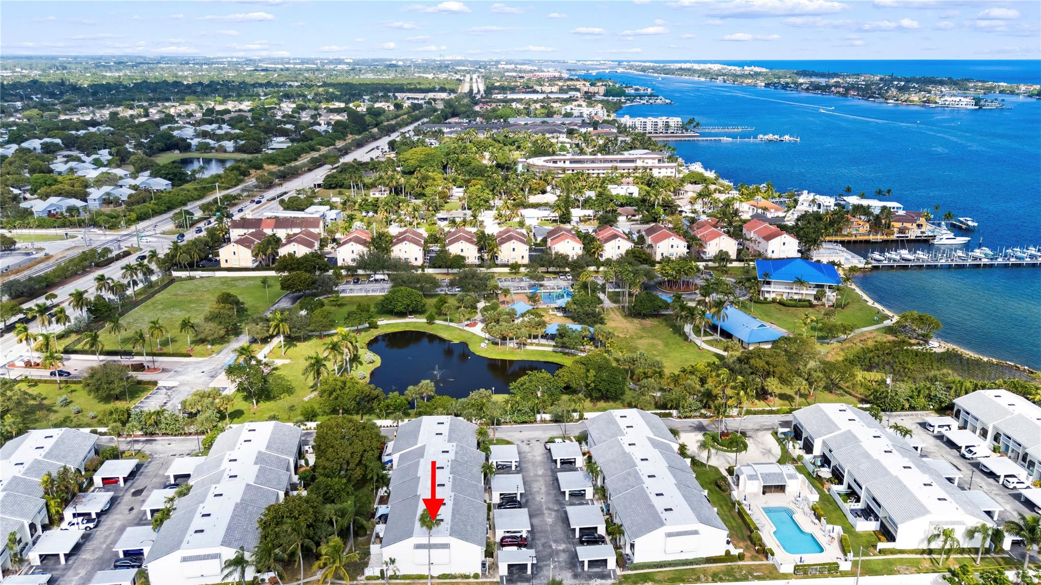 WATERSEDGE - Residential