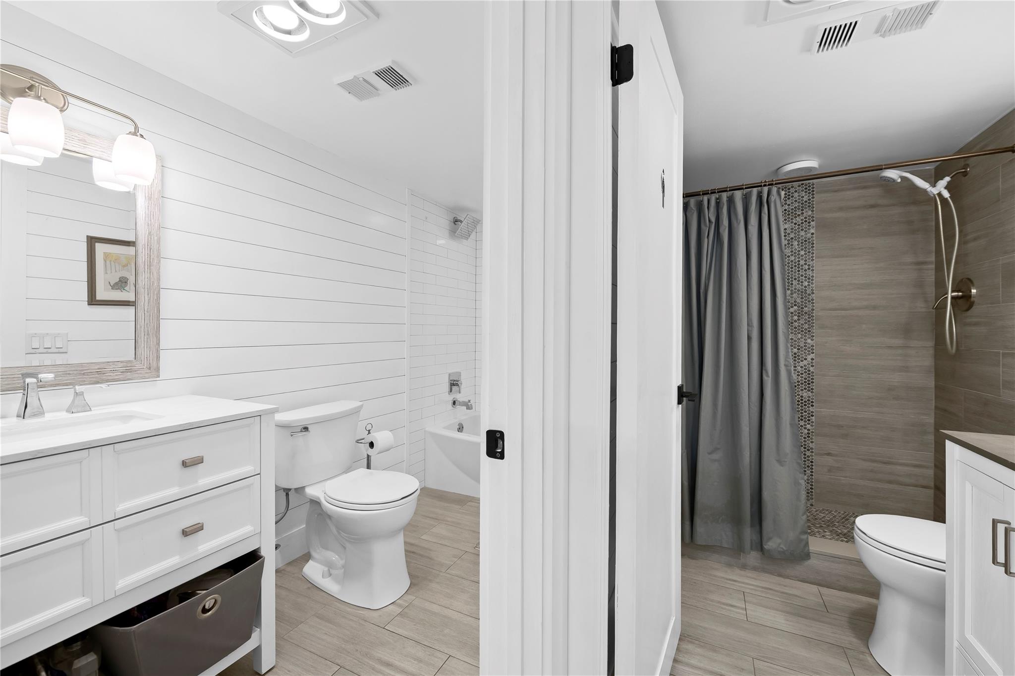 WATERSEDGE - Residential