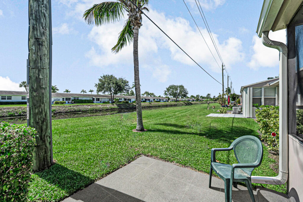 CRESTHAVEN VILLAS 28 CONDO - Residential