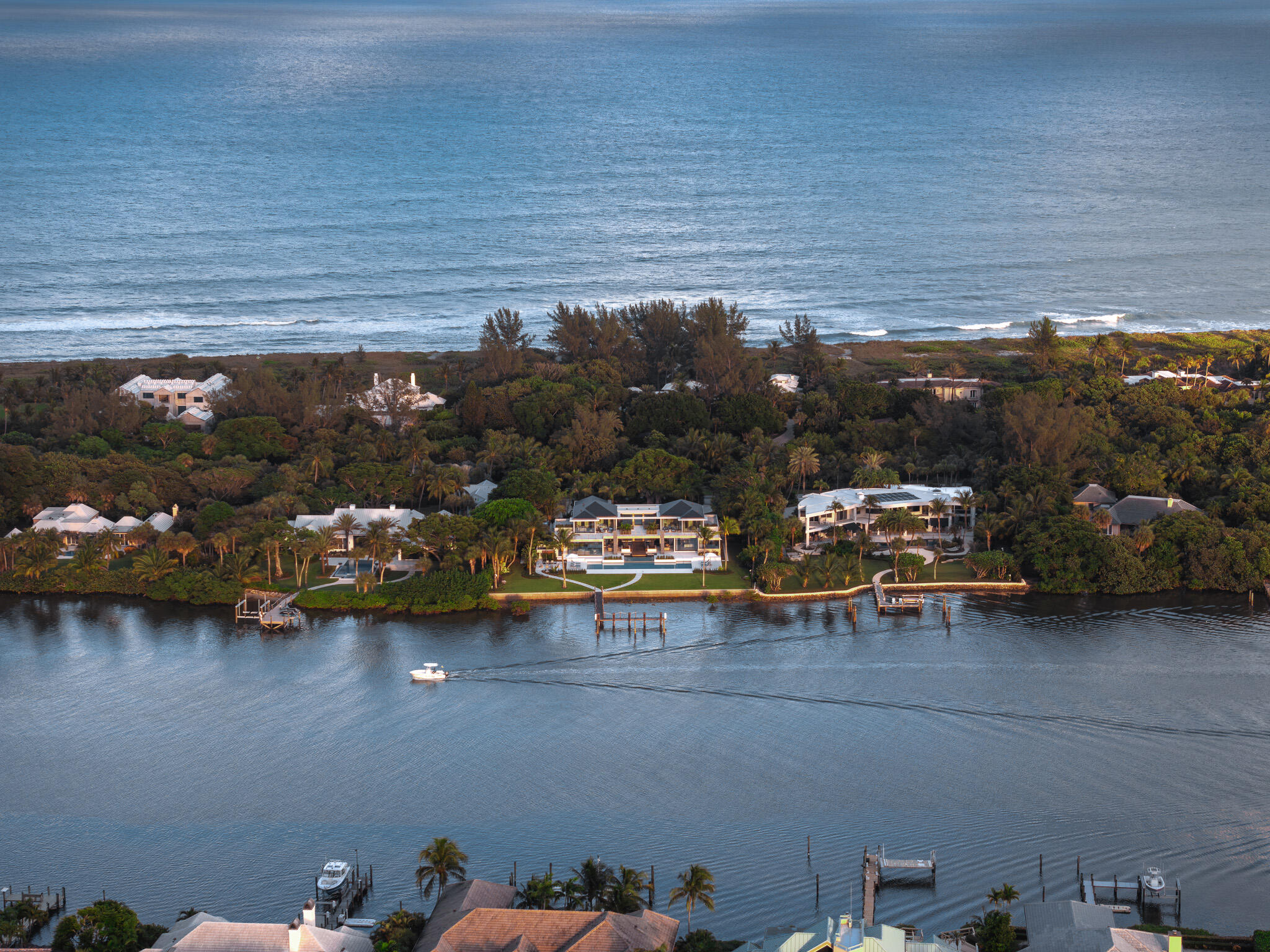 Jupiter Island - Residential