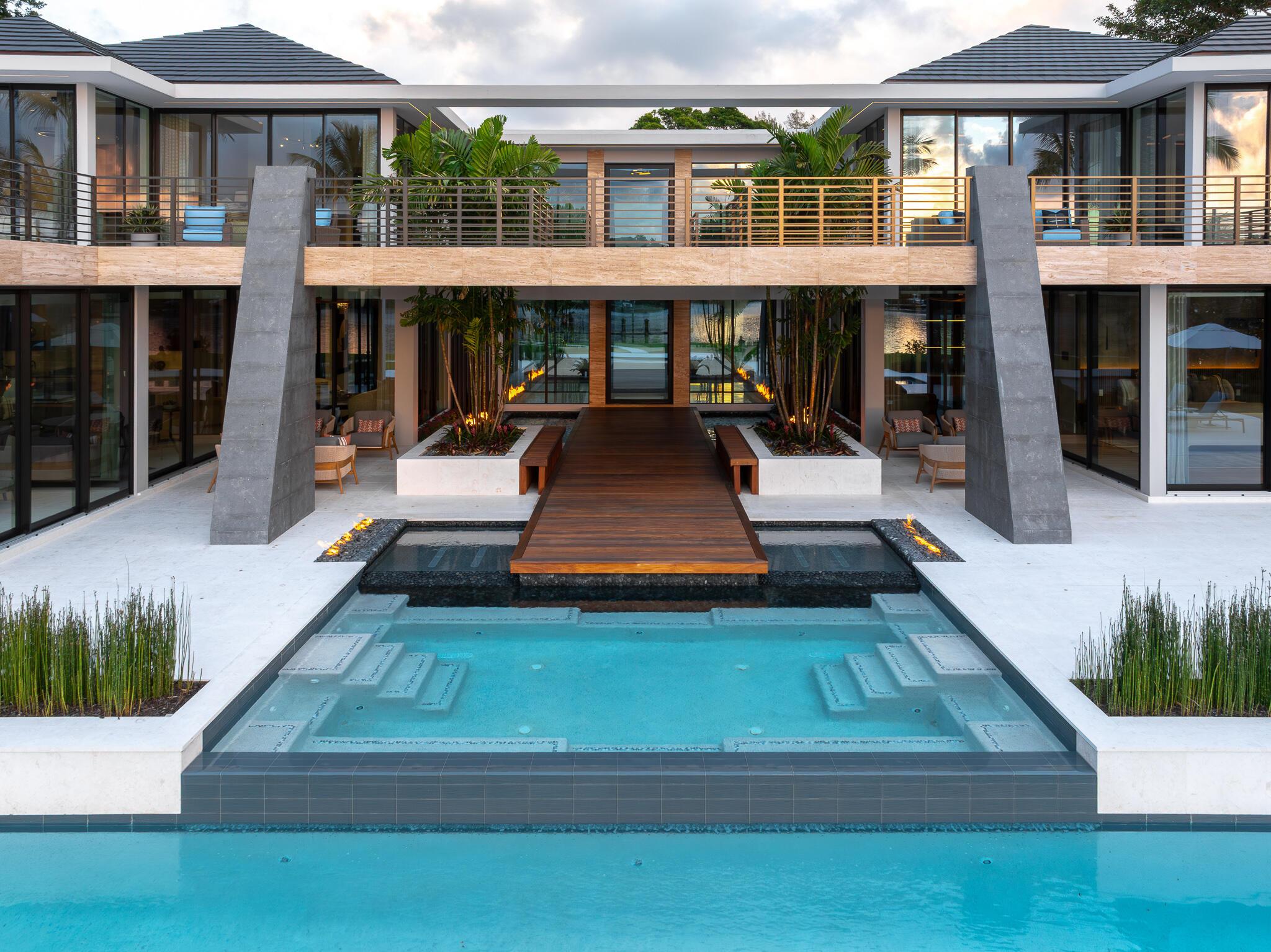 Jupiter Island - Residential