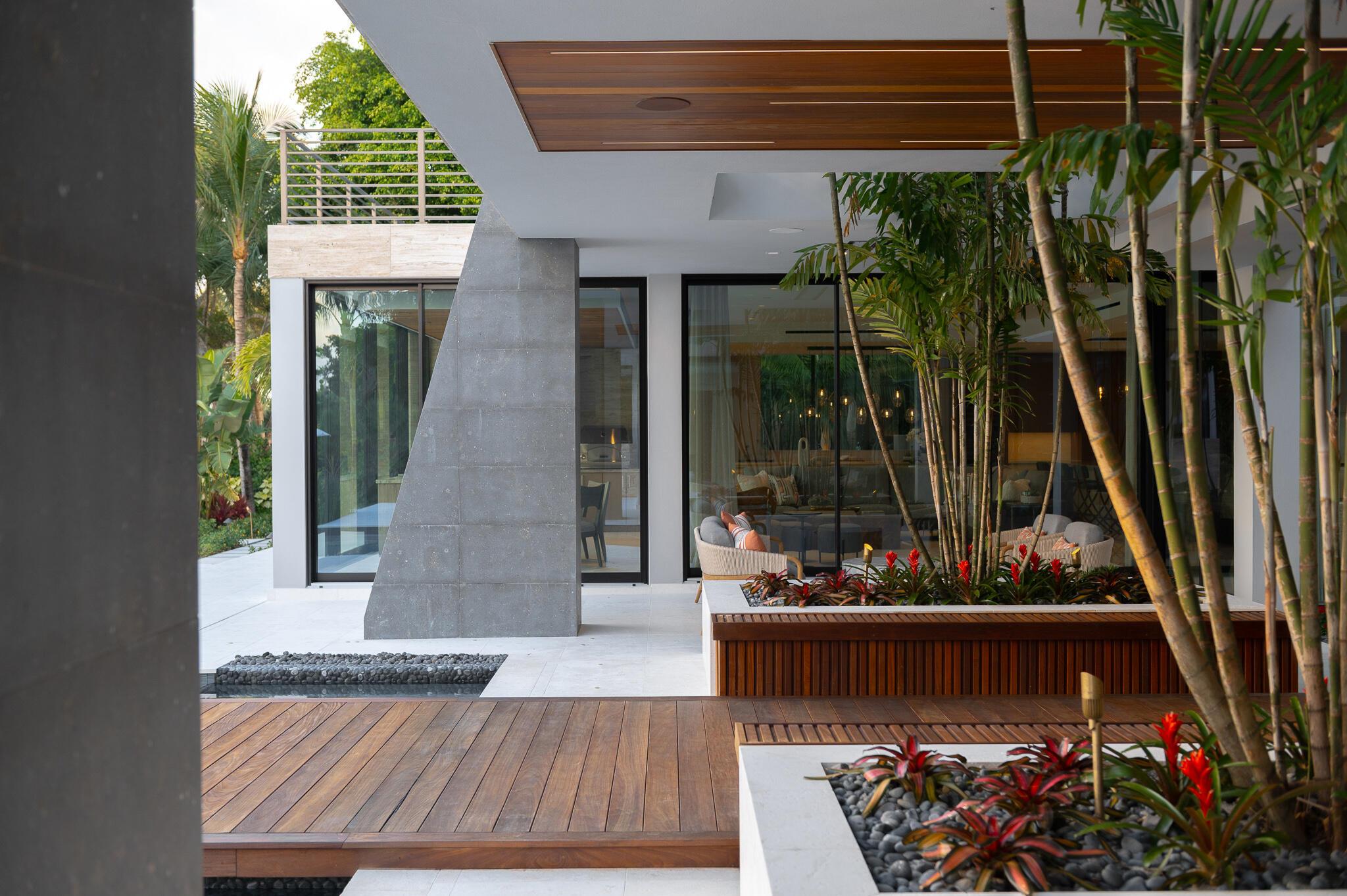 Jupiter Island - Residential