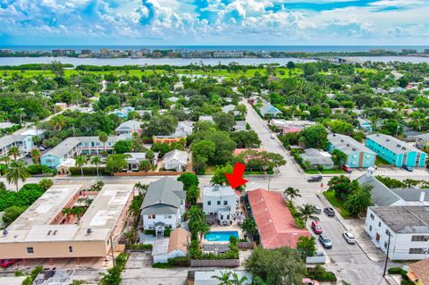 A home in Lake Worth Beach