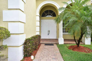 WELLINGTON SHORES - Residential