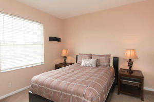 WELLINGTON SHORES - Residential