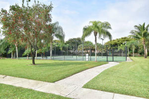 WELLINGTON SHORES - Residential