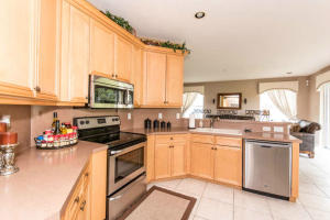 WELLINGTON SHORES - Residential