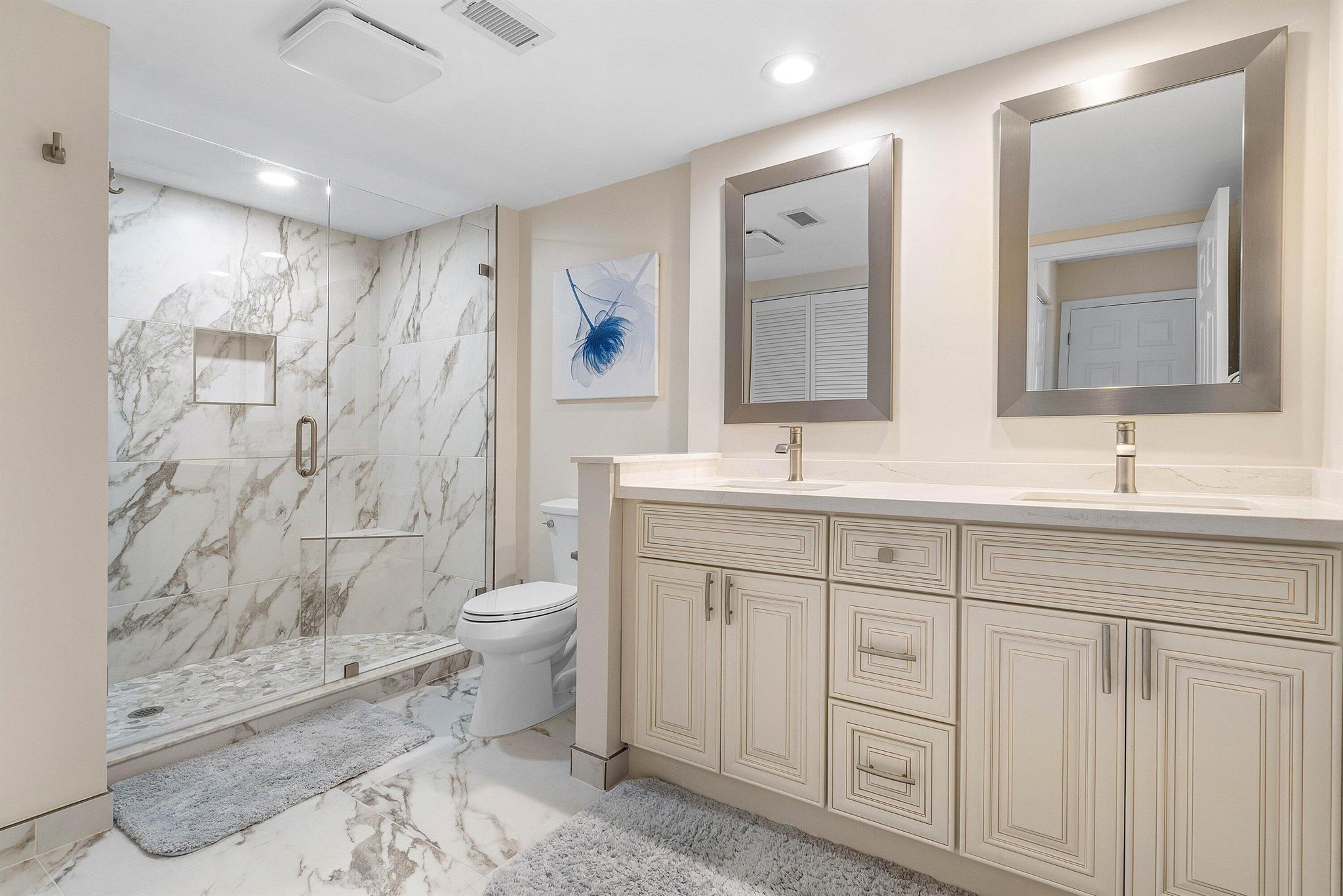 SOUTHPORT AT HUNTERS RUN - Residential