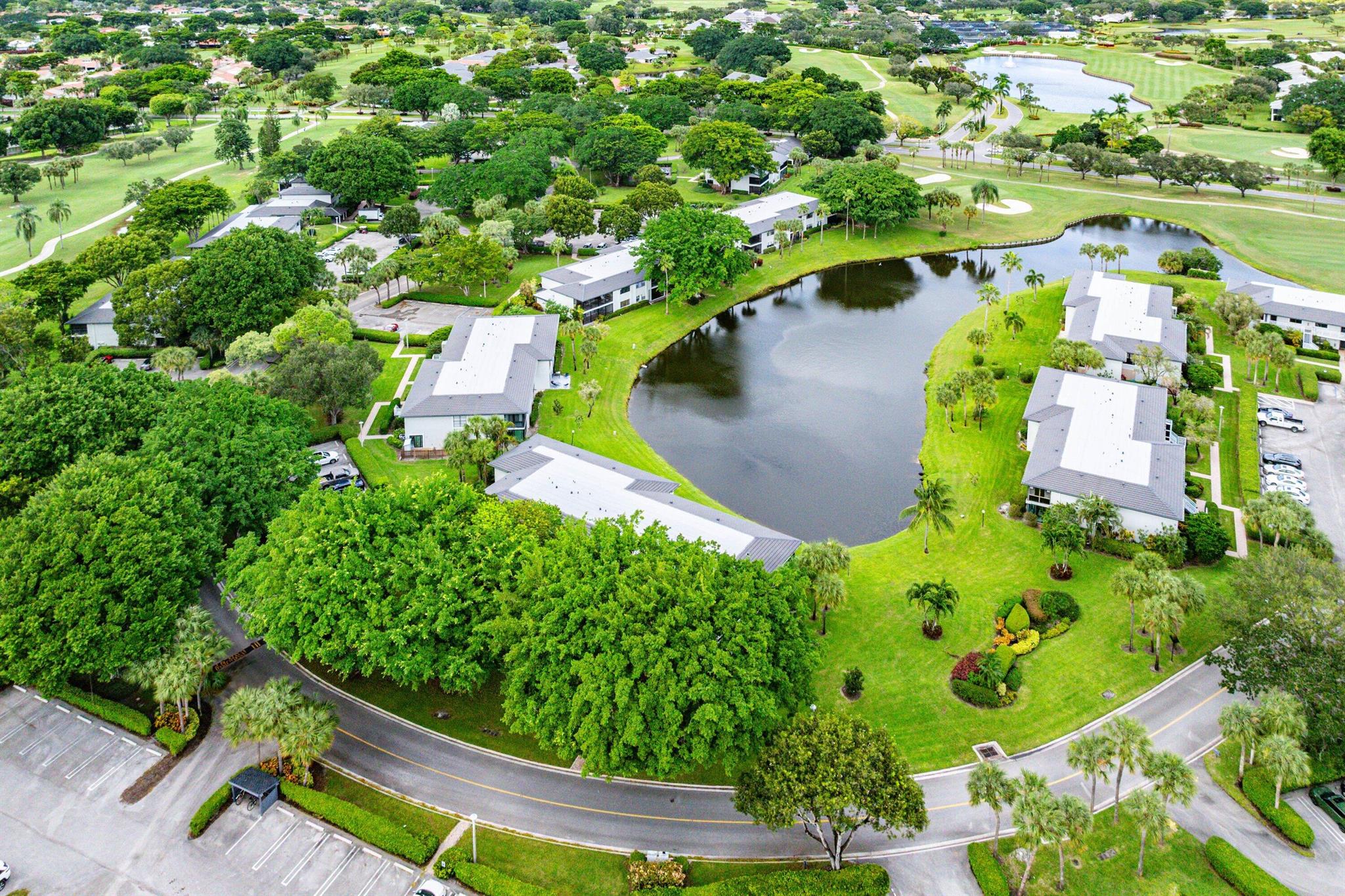 SOUTHPORT AT HUNTERS RUN - Residential