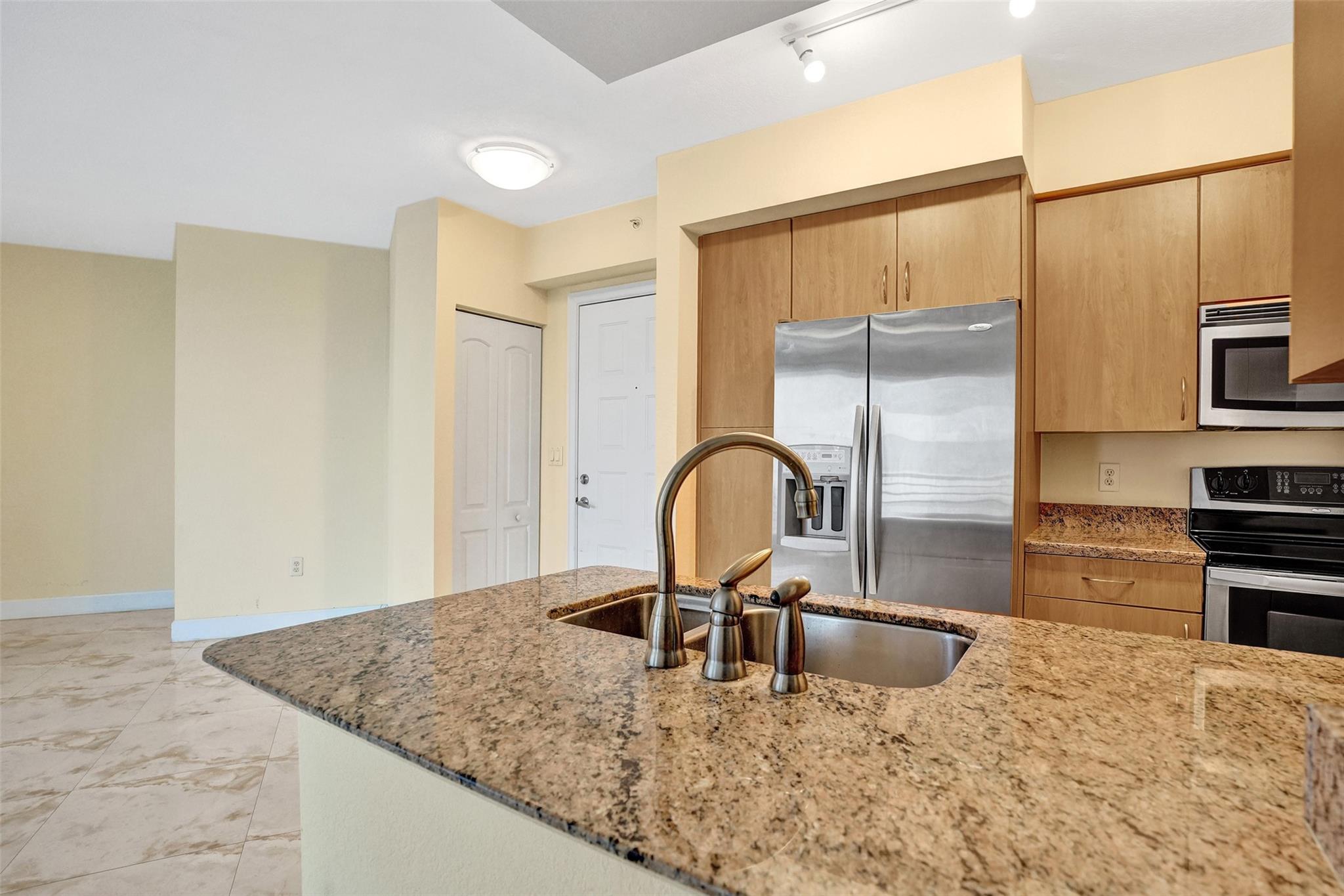 1830 Radius Dr 1002