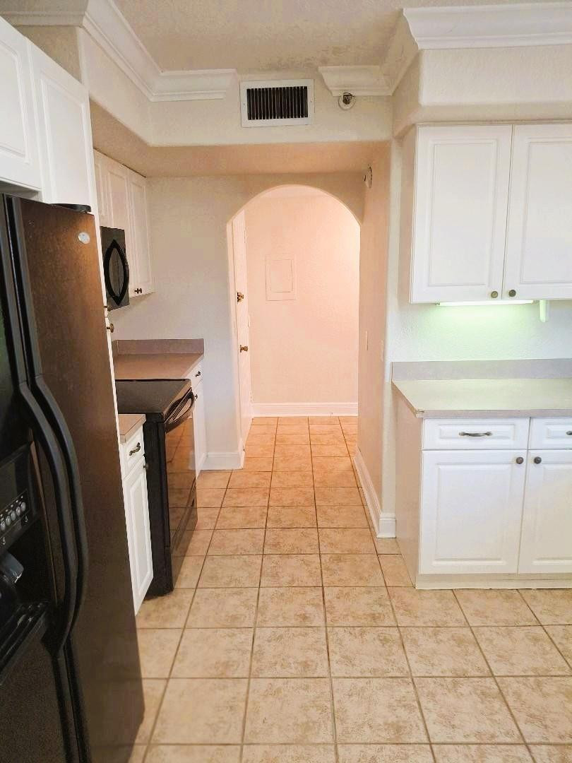 Lake Emerald - Residential Lease