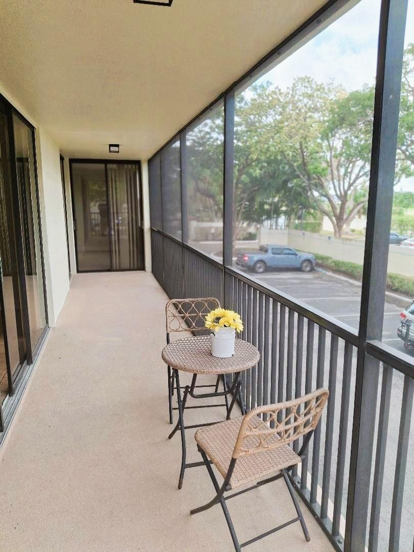 Lake Emerald - Residential Lease