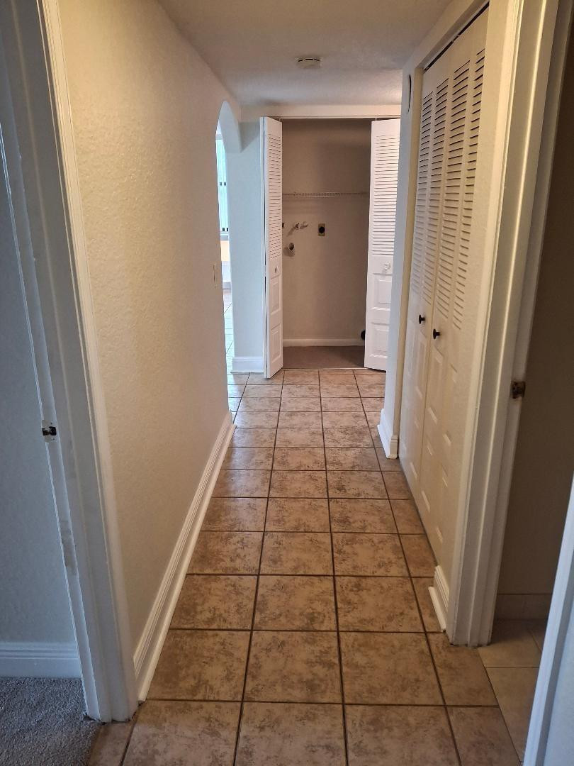 Lake Emerald - Residential Lease