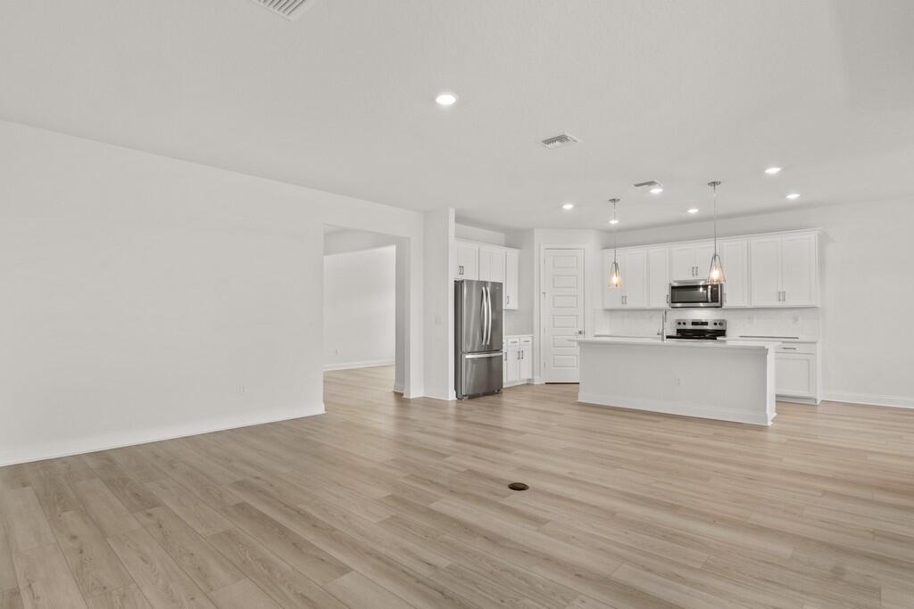 HAMPTON PARK PD PHASE 1 - Residential Lease