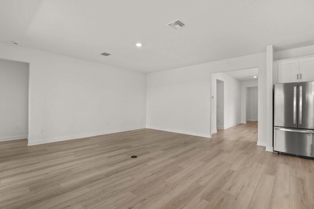 HAMPTON PARK PD PHASE 1 - Residential Lease