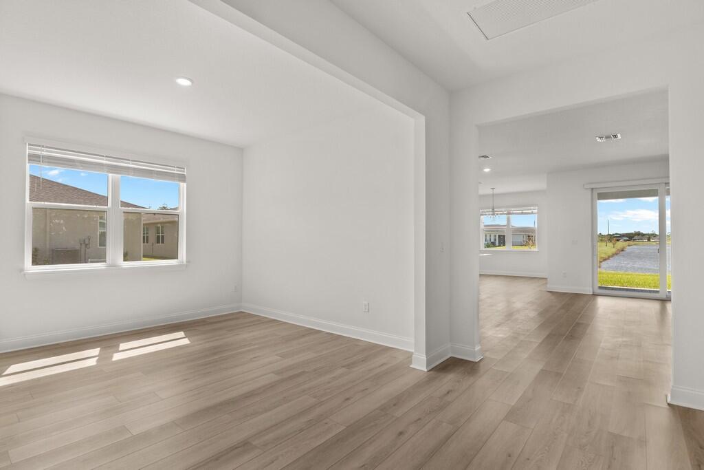 HAMPTON PARK PD PHASE 1 - Residential Lease
