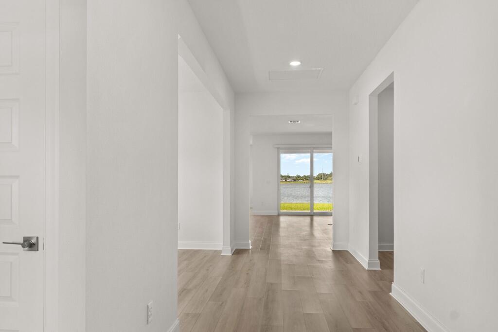 HAMPTON PARK PD PHASE 1 - Residential Lease