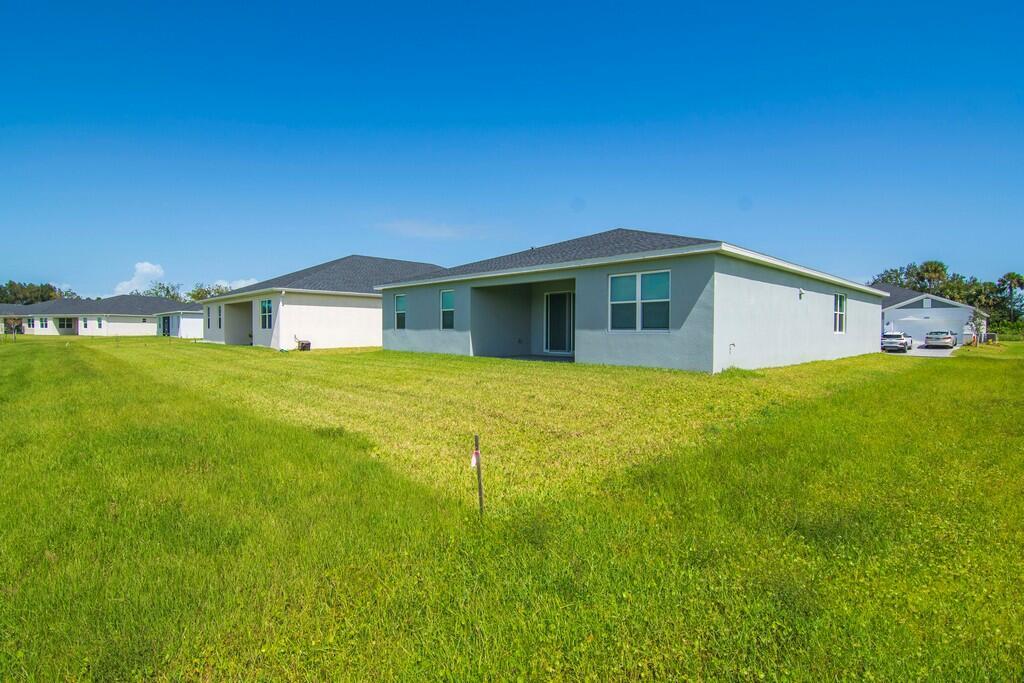 HAMPTON PARK PD PHASE 1 - Residential Lease