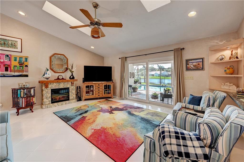 Cypress Glen 104-26 B - Residential