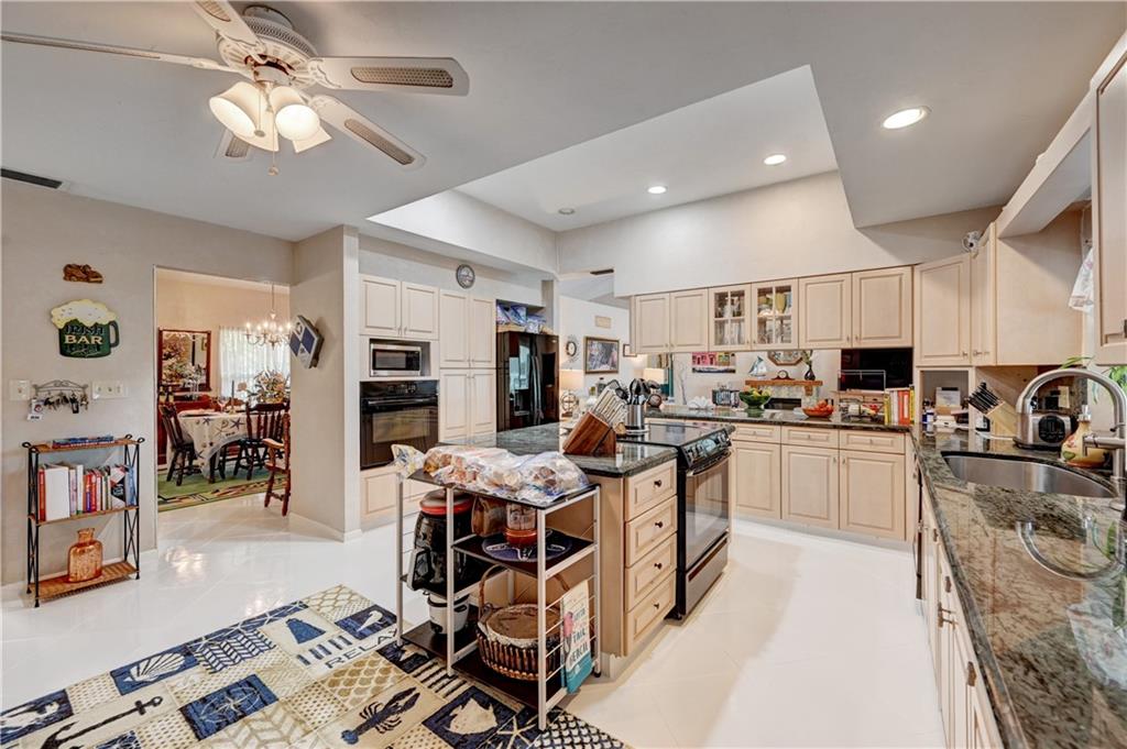 Cypress Glen 104-26 B - Residential