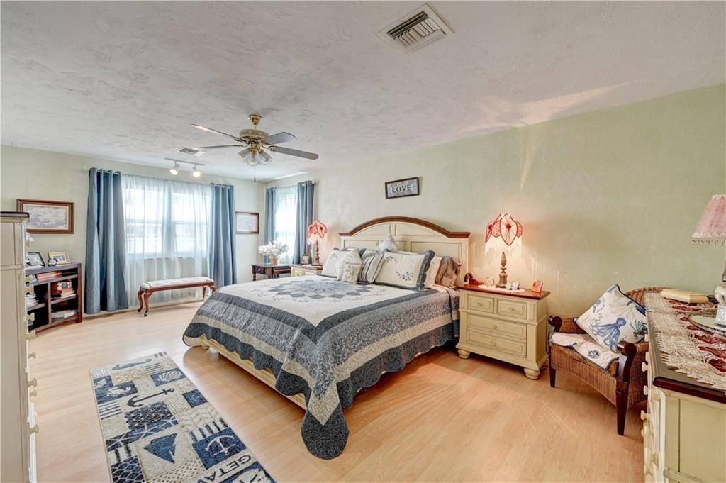 Cypress Glen 104-26 B - Residential