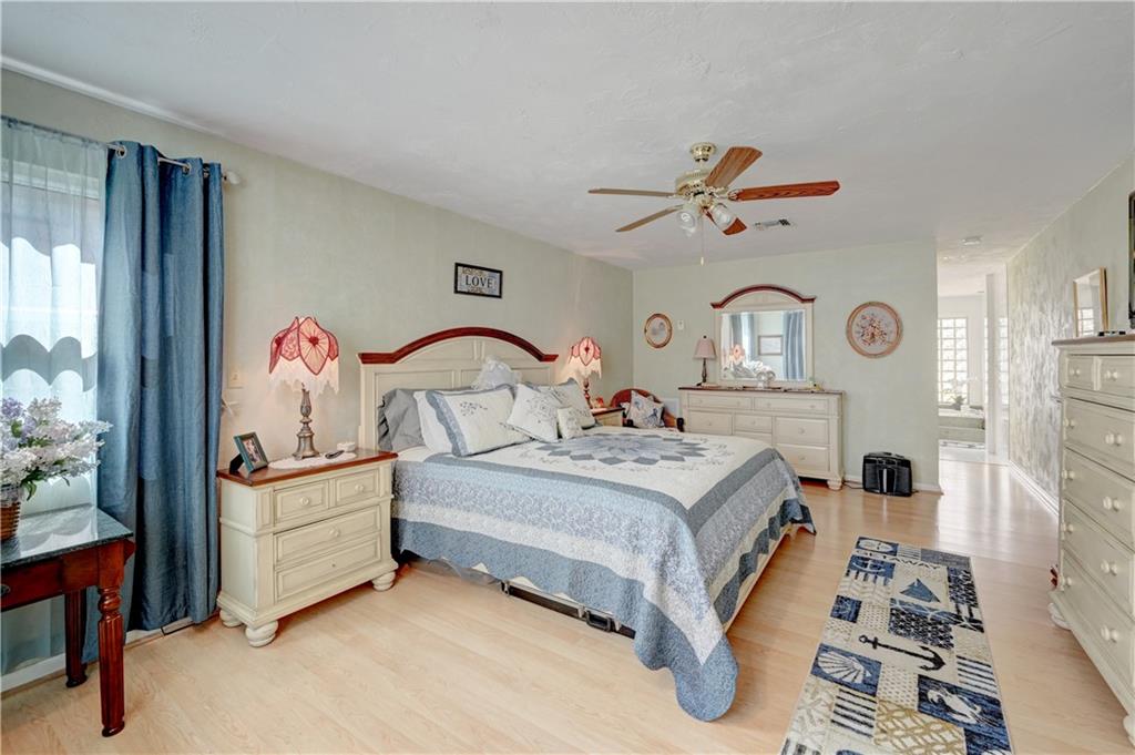 Cypress Glen 104-26 B - Residential