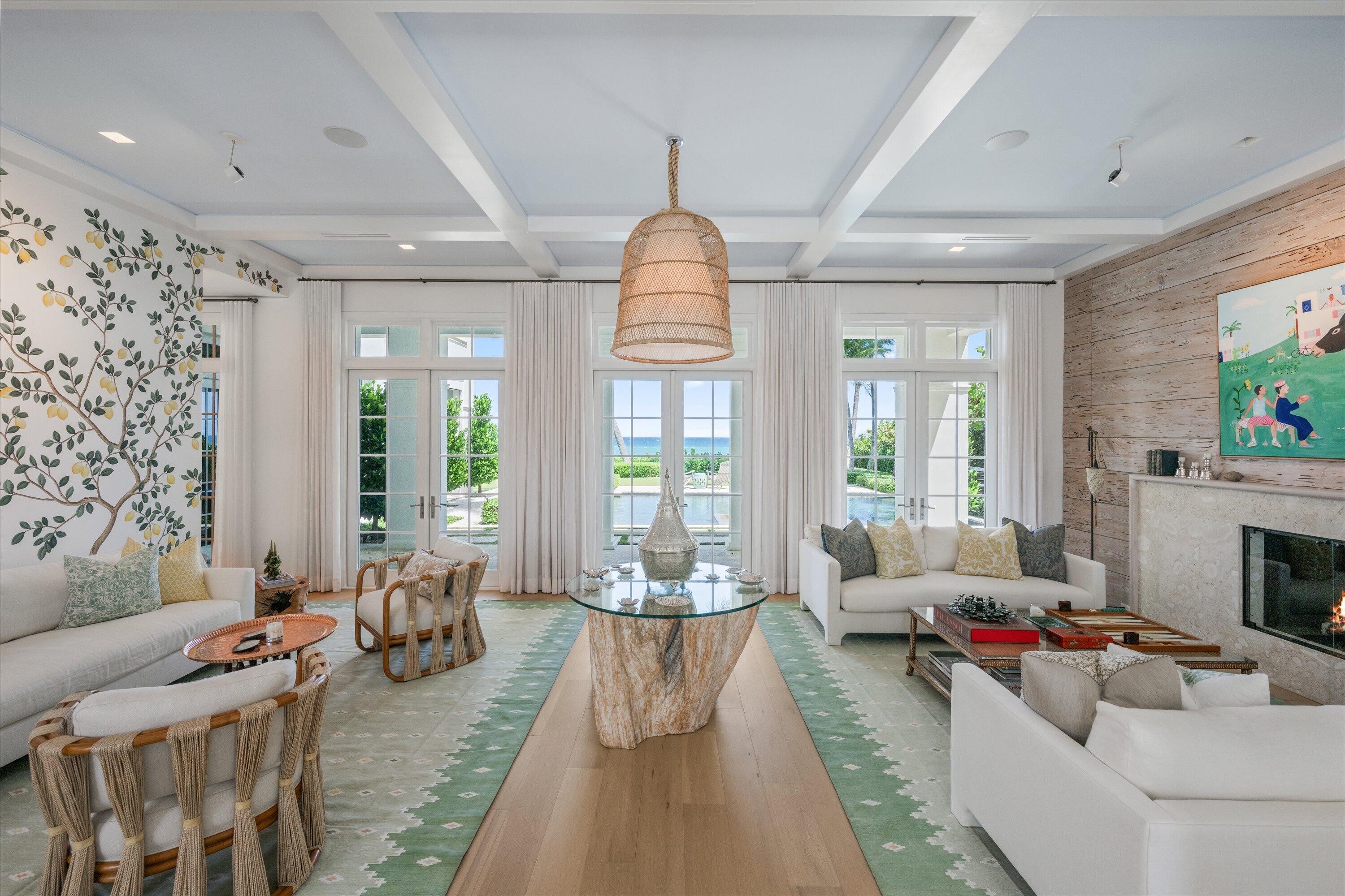 M M W BEACHHOUSE LOT PL - Residential