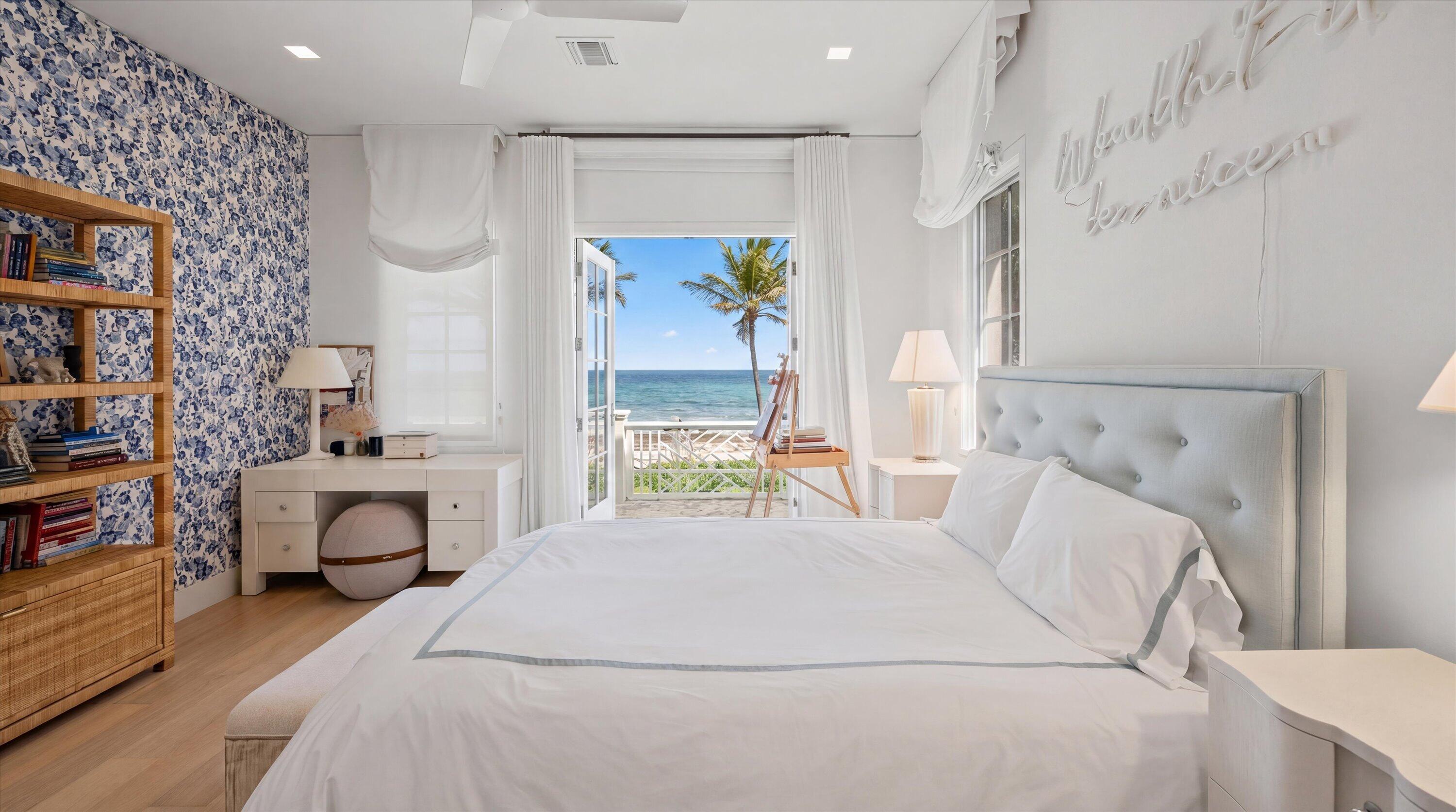 M M W BEACHHOUSE LOT PL - Residential
