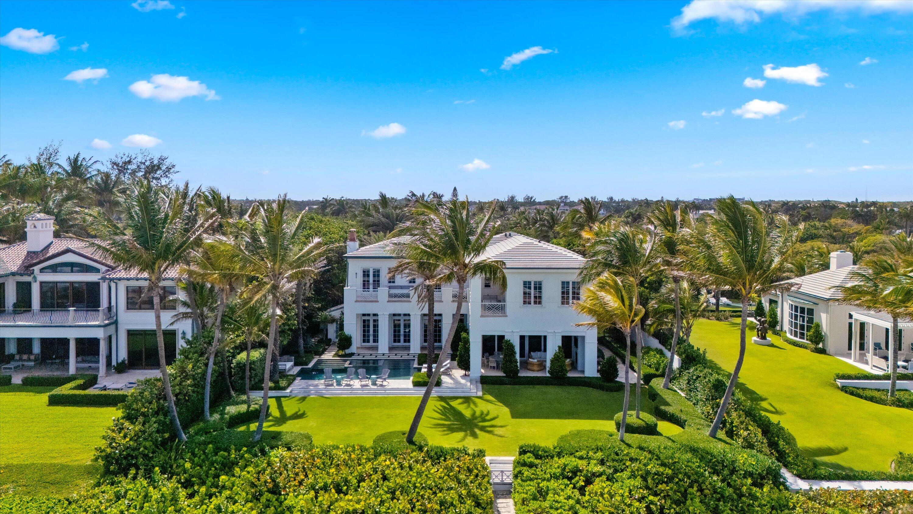 M M W BEACHHOUSE LOT PL - Residential