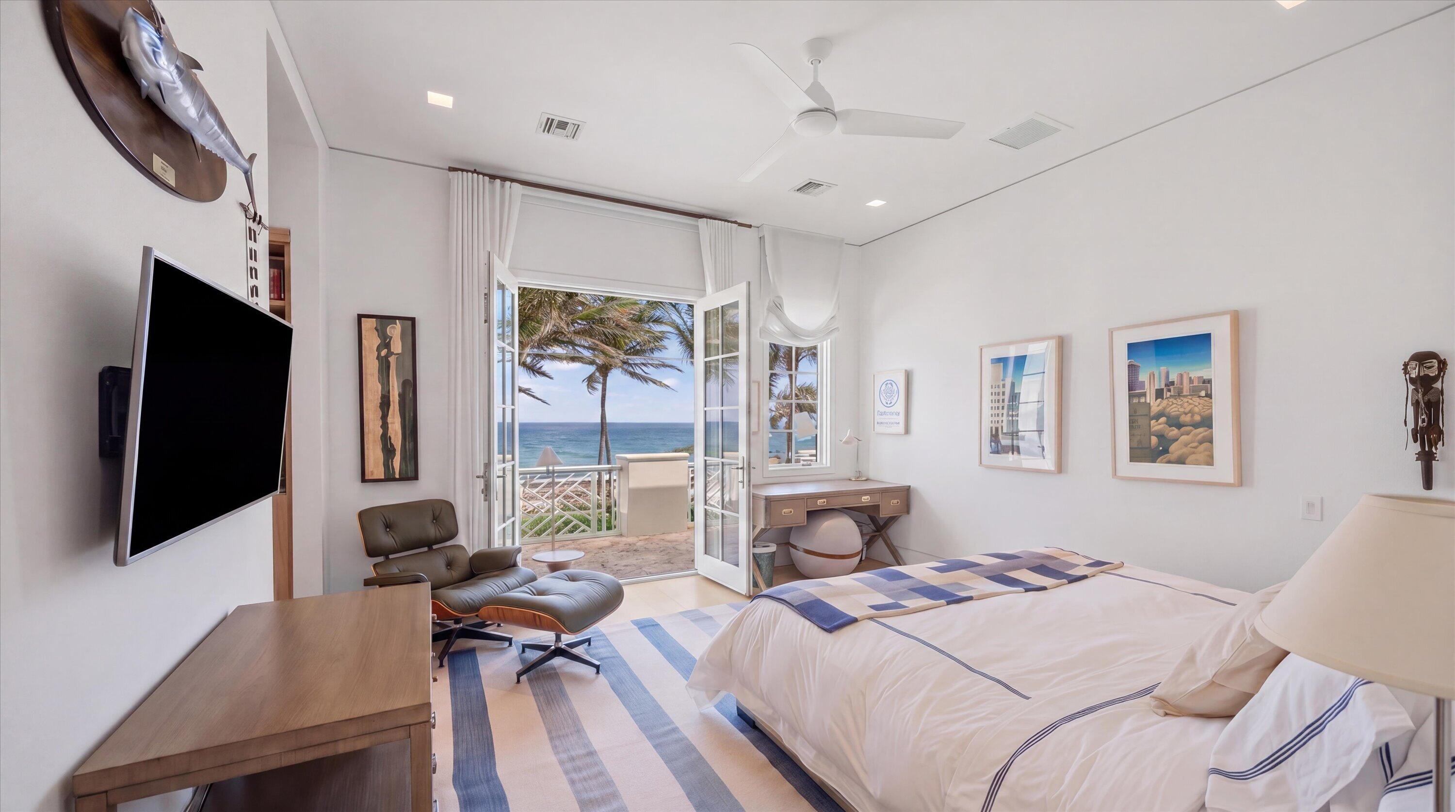 M M W BEACHHOUSE LOT PL - Residential
