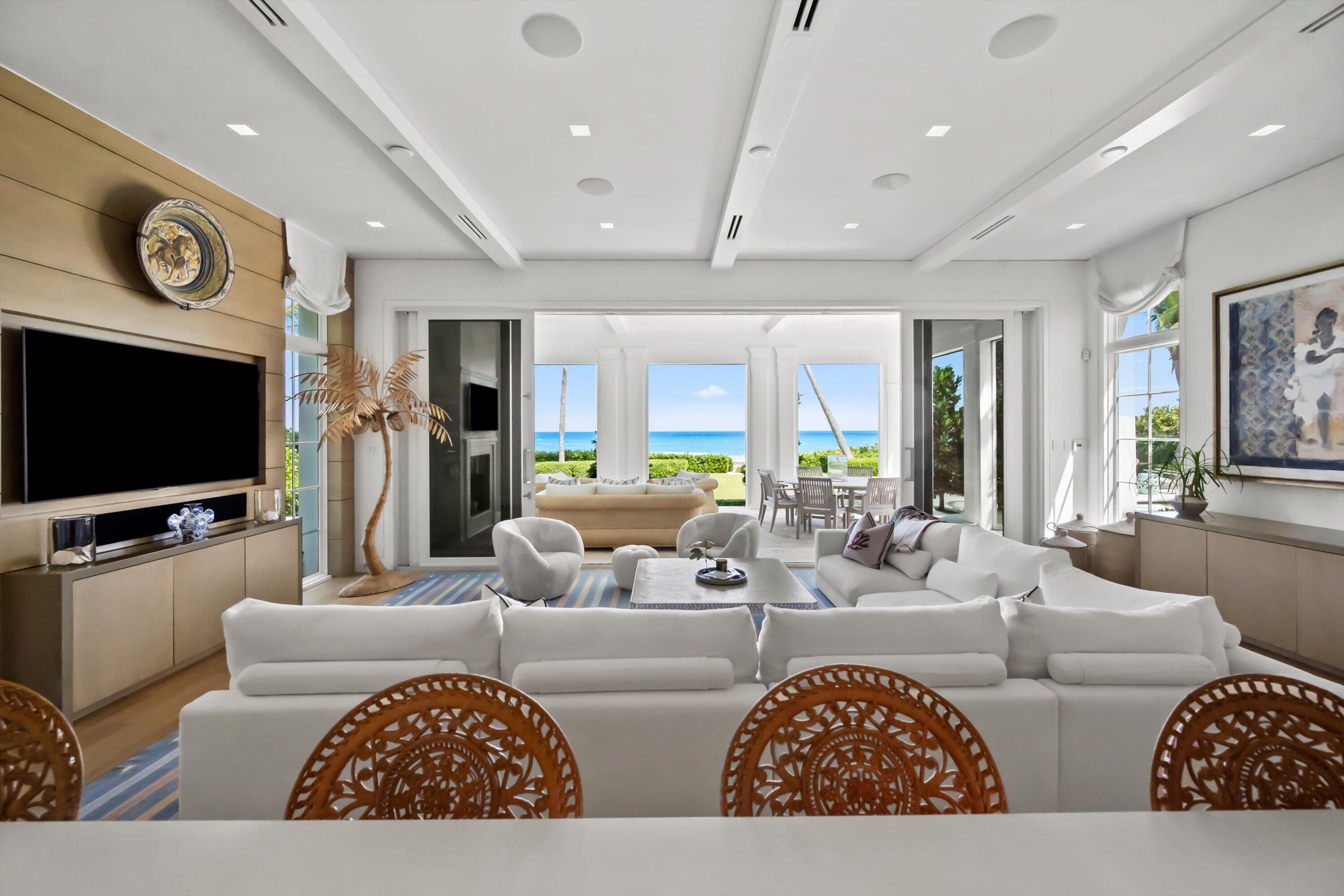 M M W BEACHHOUSE LOT PL - Residential