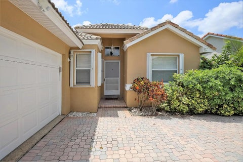 Tiny photo for 13284 Majestic Pine Court, Delray Beach, FL 33484 (MLS # B26024805)