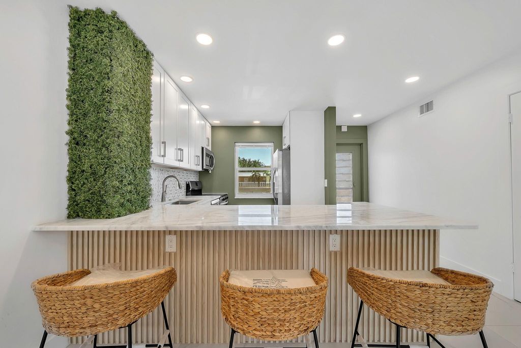 Photo of 9818 Marina Boulevard #1225, Boca Raton, FL 33428 (MLS # F10539700)