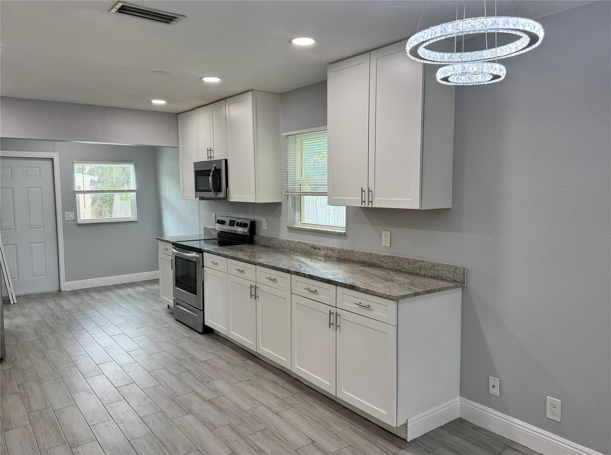 COLE ADD TO POMPANO - Residential Lease