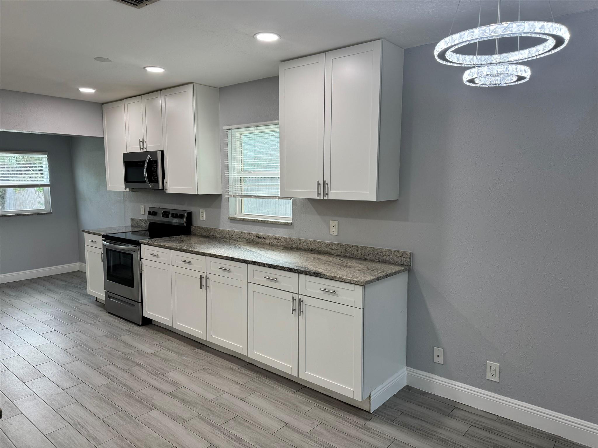 COLE ADD TO POMPANO - Residential Lease