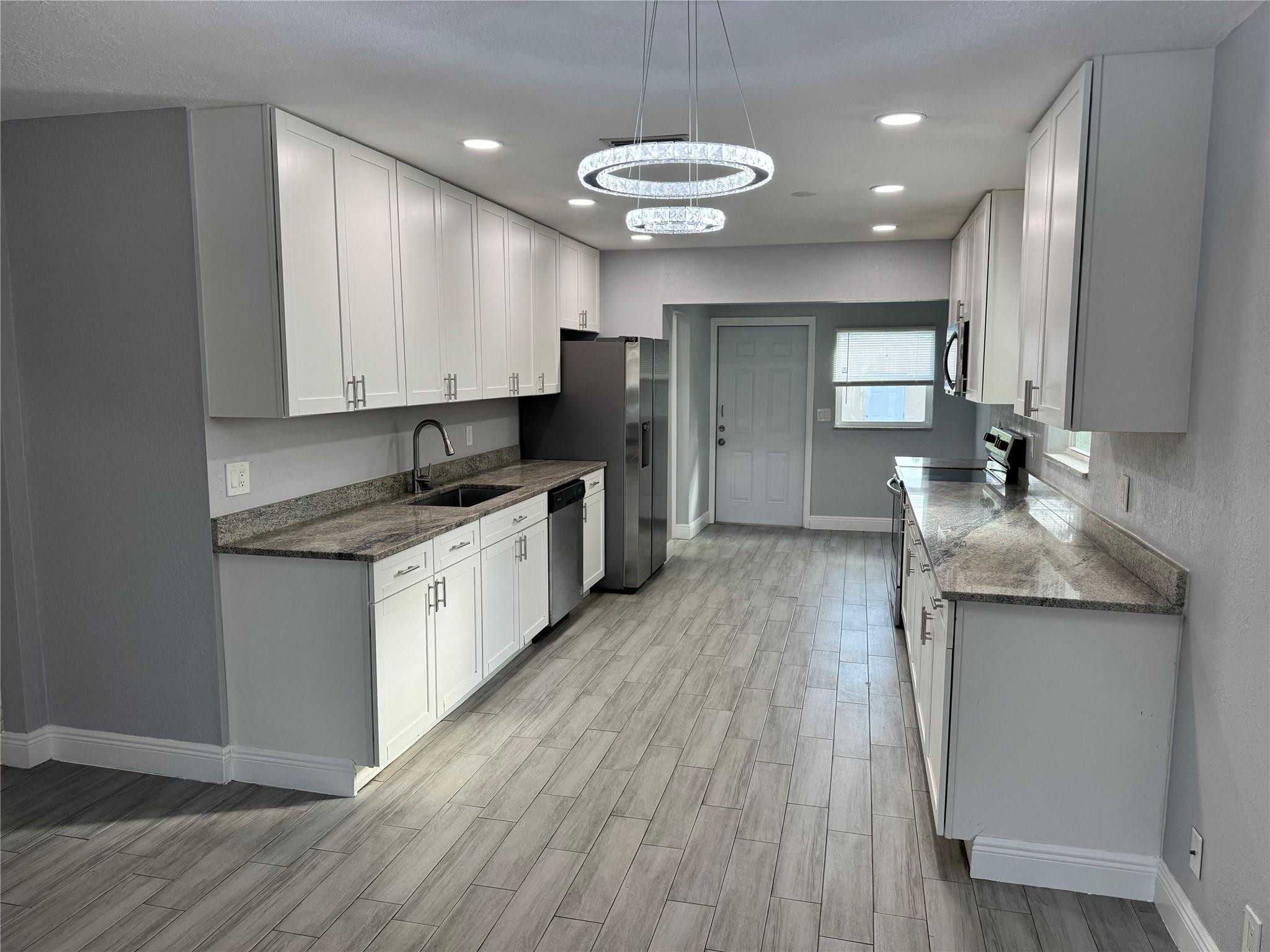 COLE ADD TO POMPANO - Residential Lease