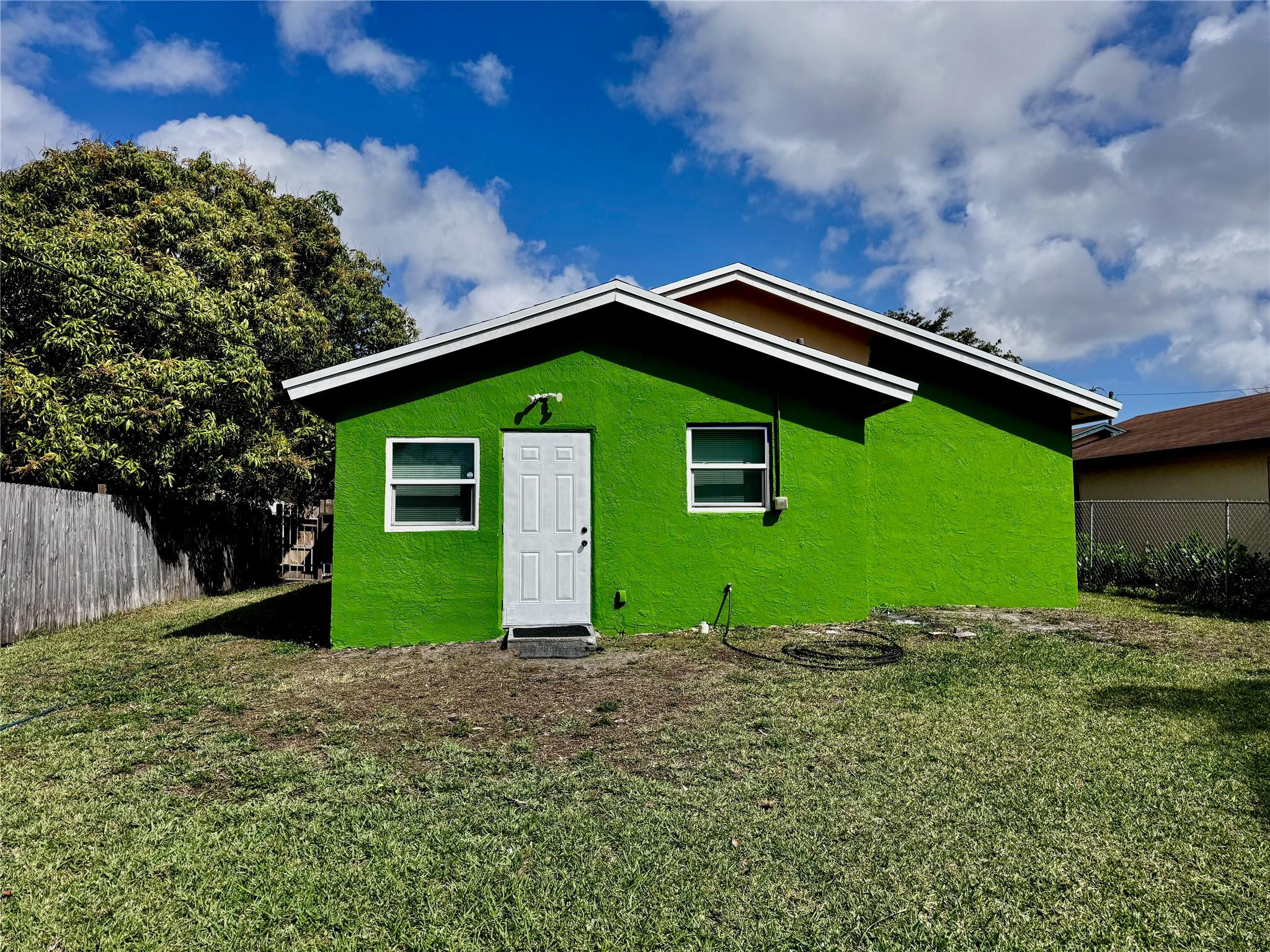 COLE ADD TO POMPANO - Residential Lease