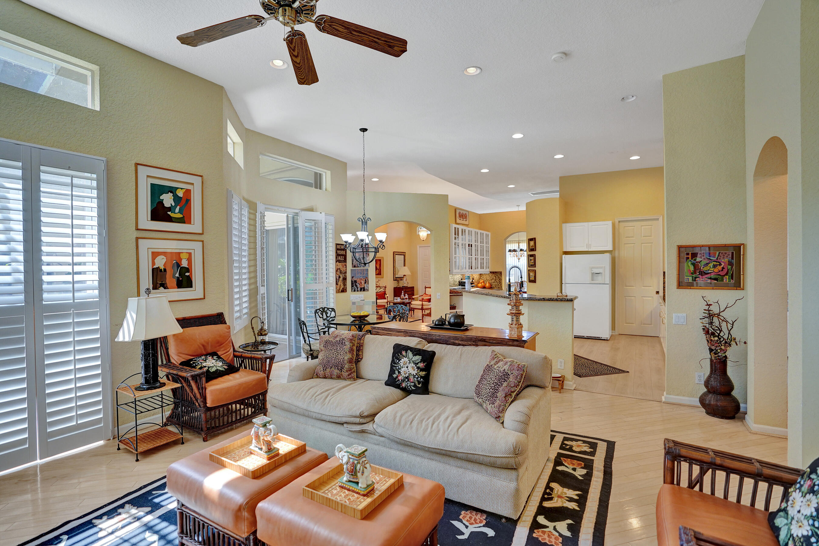 LAKERIDGE FALLS - Residential